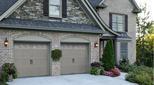 Carrage Garage Doors Light Gray